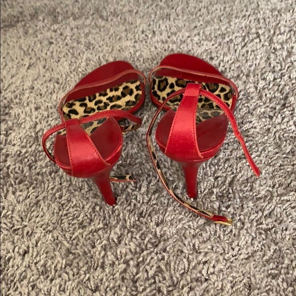 Shoes - Picture 3 of 3